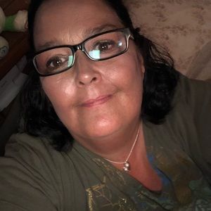 Meet your Posher, Brenda